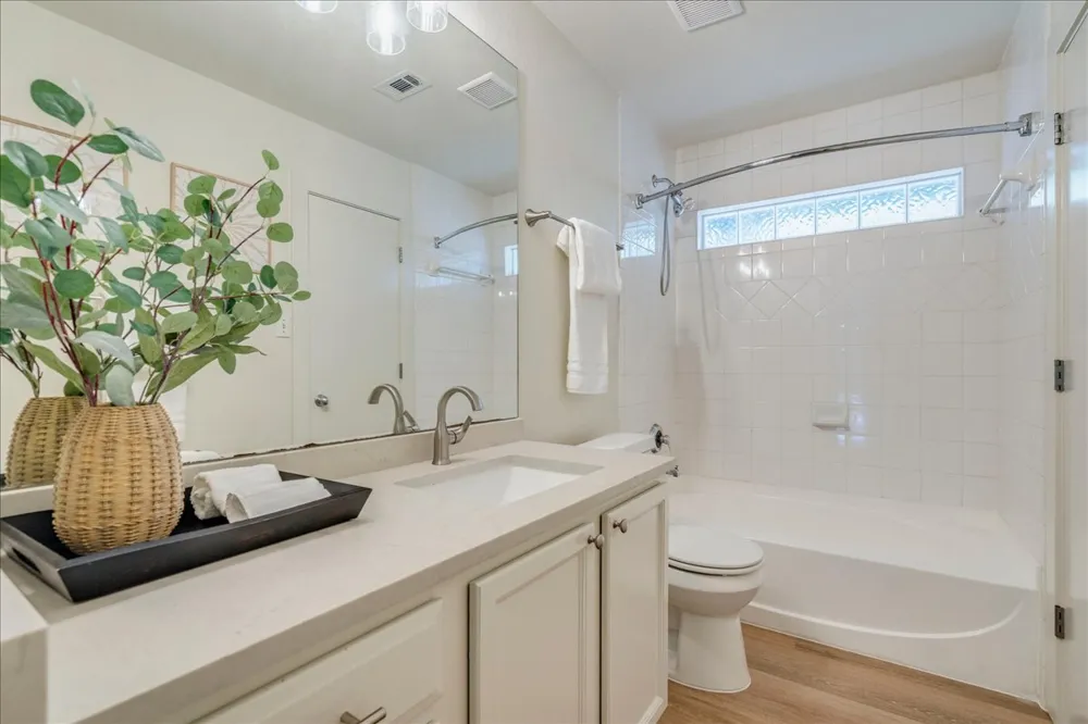 2811 Hardeman Street #B Austin, TX 78704