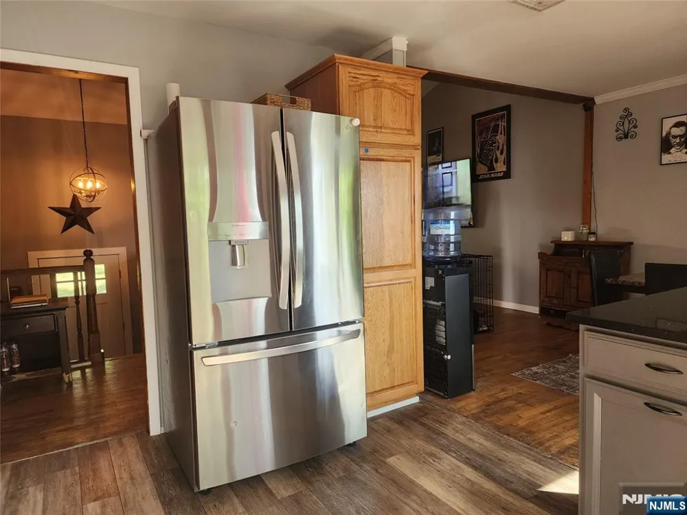 11 Hillsdale Drive Sussex, NJ 07461