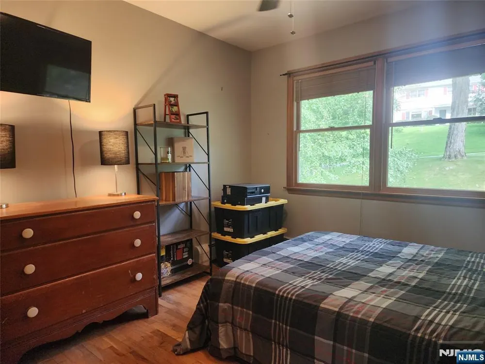 11 Hillsdale Drive Sussex, NJ 07461