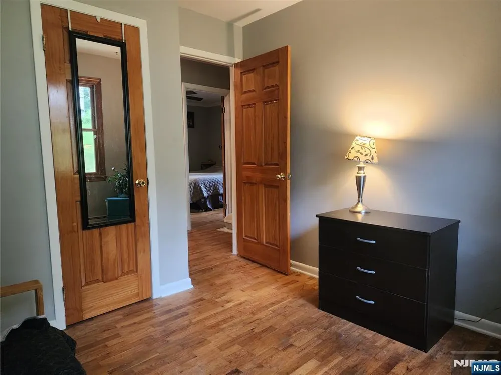11 Hillsdale Drive Sussex, NJ 07461
