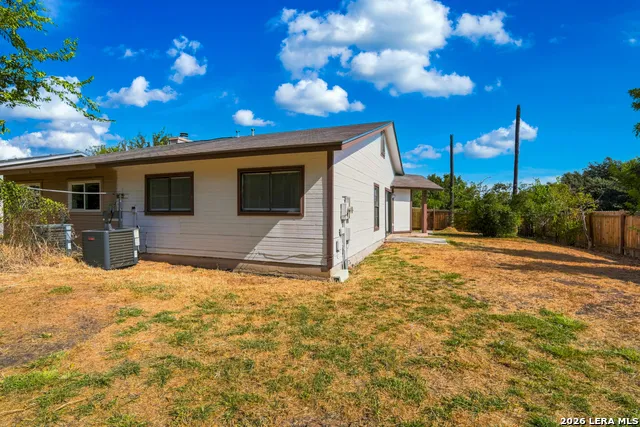 9602 Vale San Antonio, TX 78245