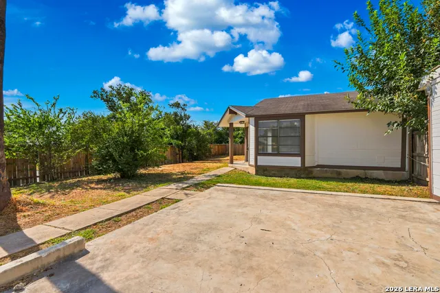 9602 Vale San Antonio, TX 78245