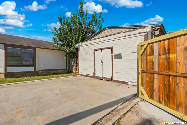 9602 Vale San Antonio, TX 78245