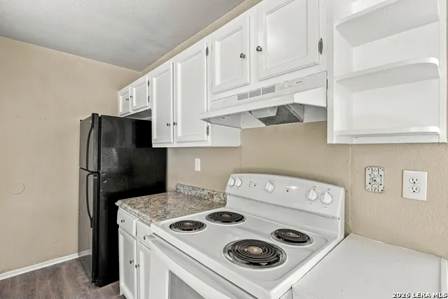 9602 Vale San Antonio, TX 78245