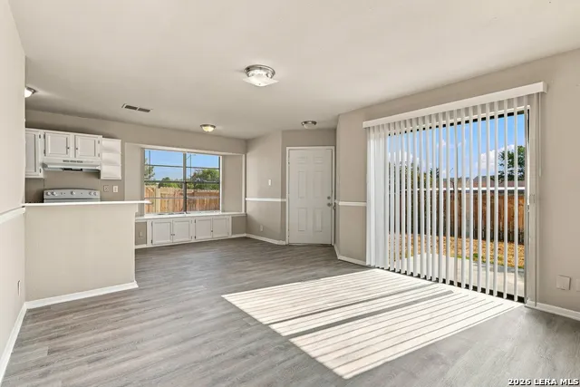 9602 Vale San Antonio, TX 78245