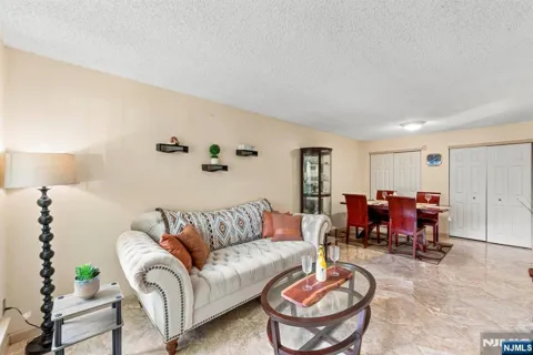 1338 Lavender Court