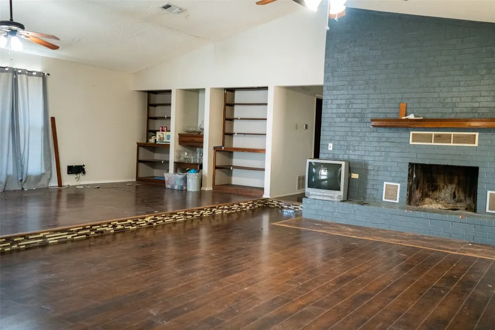 201 SHILOH Sulphur Springs, TX 75482