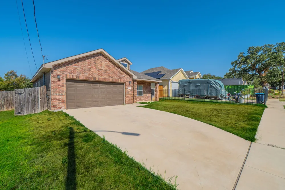 2016 Langston Street Fort Worth, TX 76105