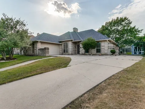 10228 Fieldcrest Drive