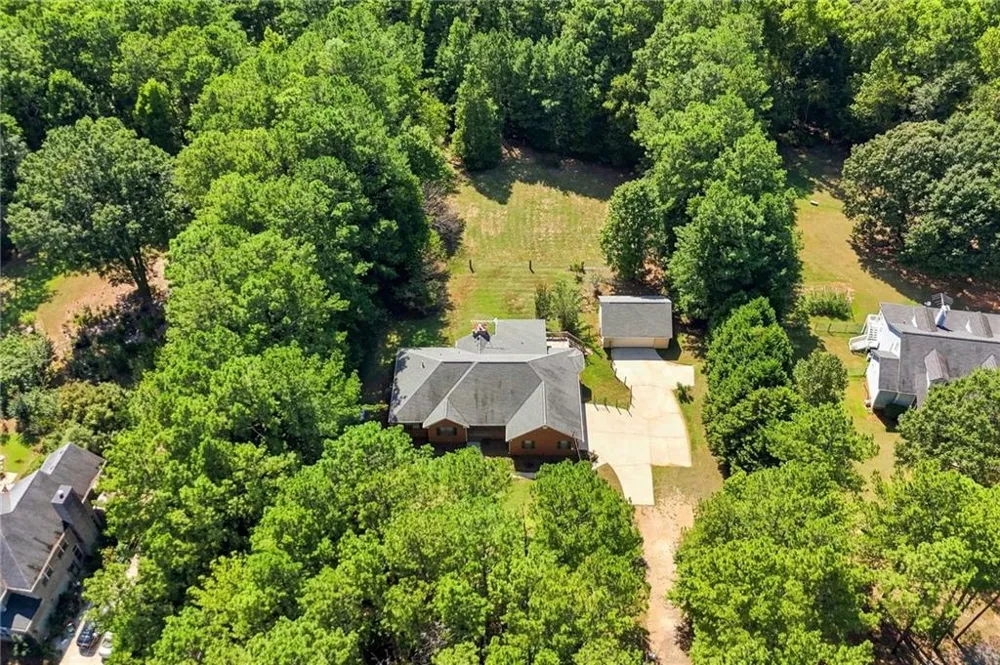 2762 Lester Mill Road Locust Grove, GA 30248