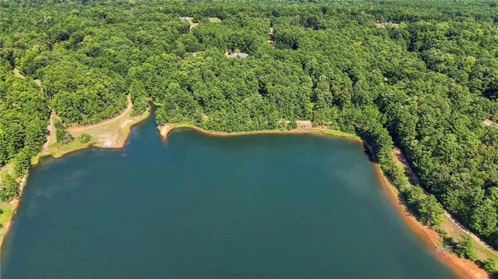 2762 Lester Mill Road Locust Grove, GA 30248