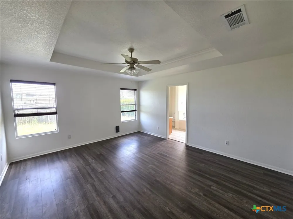 2402 Mikulec Drive Killeen, TX 76542