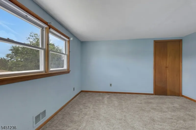 77 High Clifton City, NJ 07014