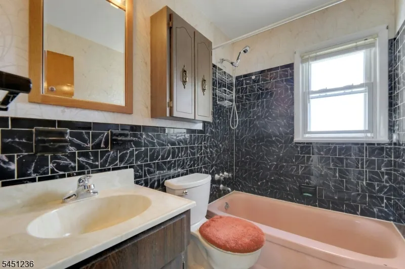 77 High Clifton City, NJ 07014