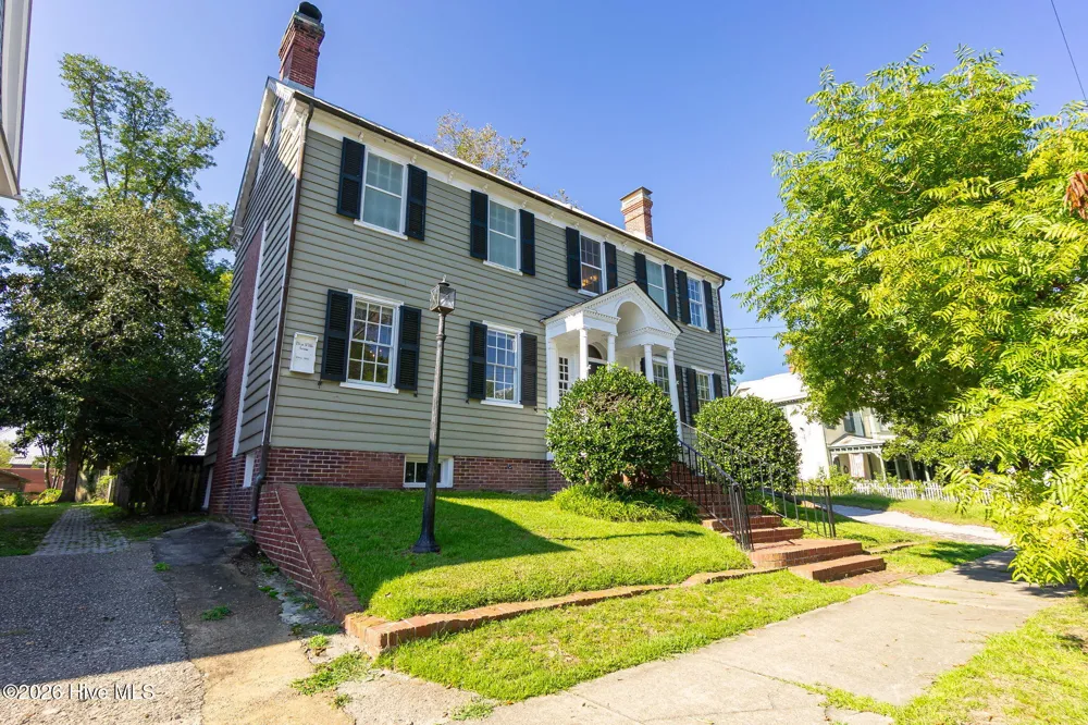 311 Johnson Street New Bern, NC 28560