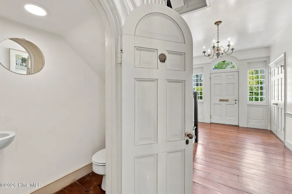 311 Johnson Street New Bern, NC 28560