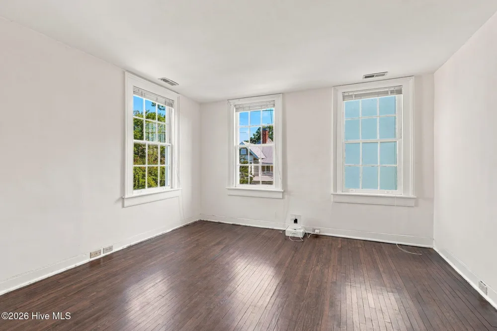 311 Johnson Street New Bern, NC 28560