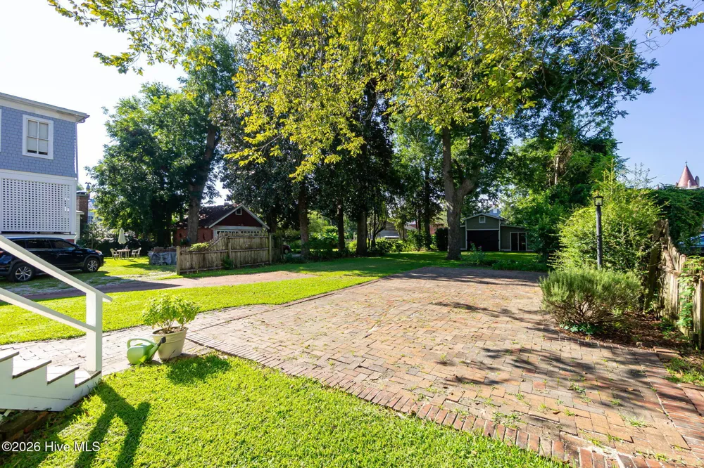 311 Johnson Street New Bern, NC 28560