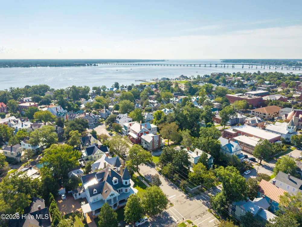 311 Johnson Street New Bern, NC 28560