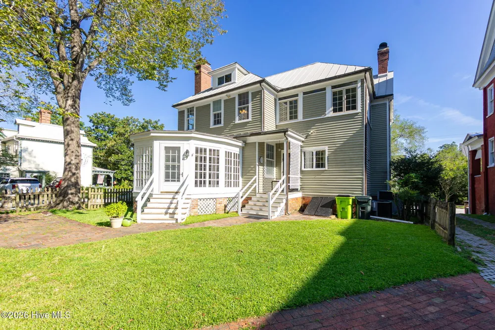 311 Johnson Street New Bern, NC 28560