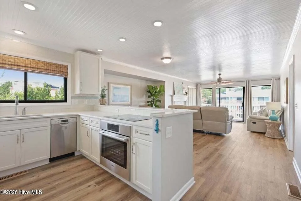 202 Lewis Drive #Unit 1202 Carolina Beach, NC 28428
