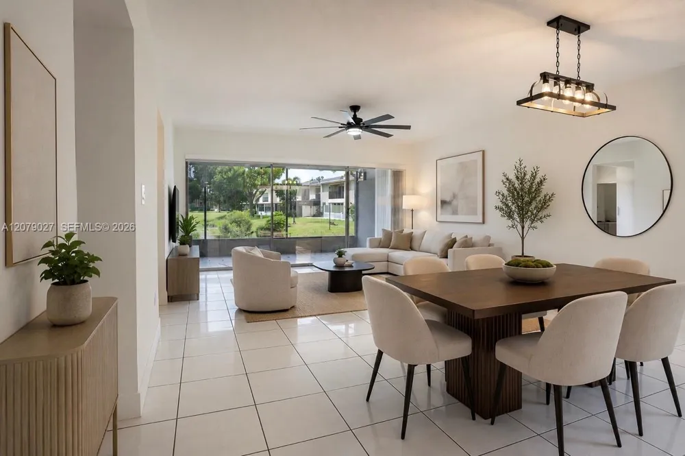 14295 Kendale Lakes Cir Miami, FL 33183