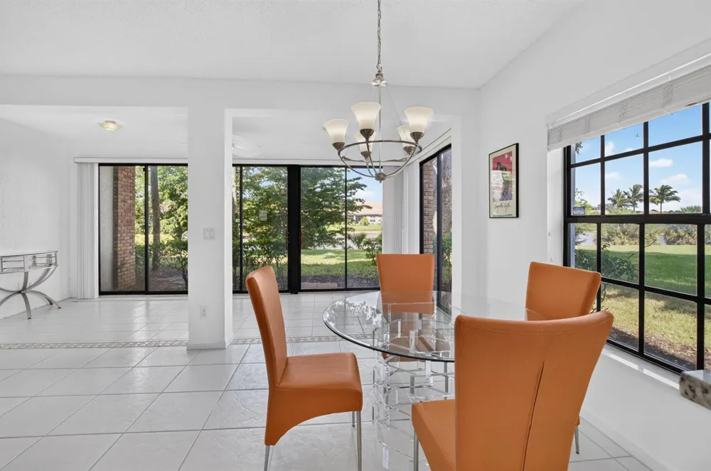 8065 Aberdeen Drive #102 Boynton Beach, FL 33472