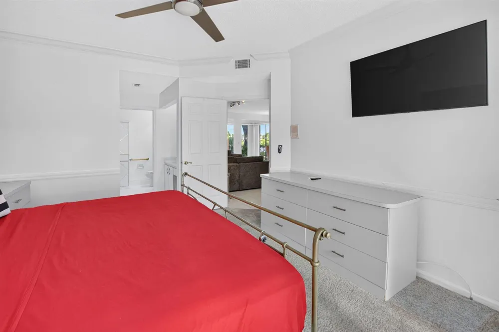 8065 Aberdeen Drive #102 Boynton Beach, FL 33472