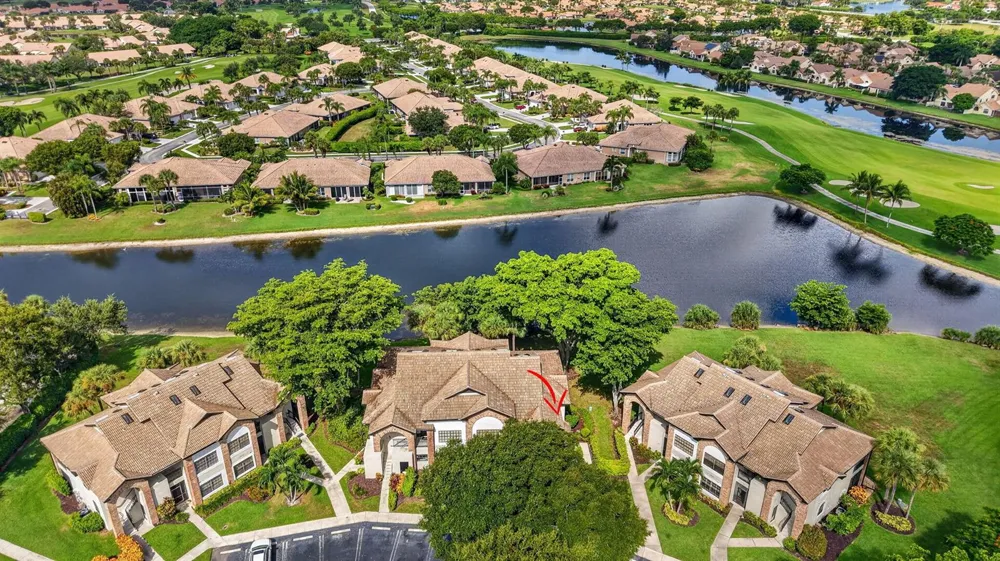 8065 Aberdeen Drive #102 Boynton Beach, FL 33472