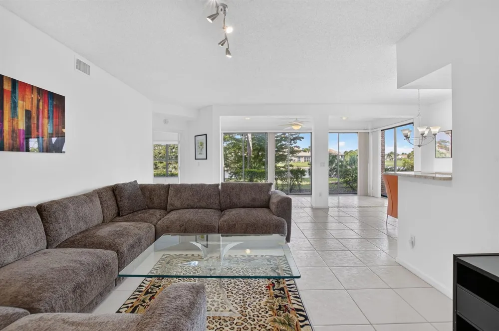 8065 Aberdeen Drive #102 Boynton Beach, FL 33472