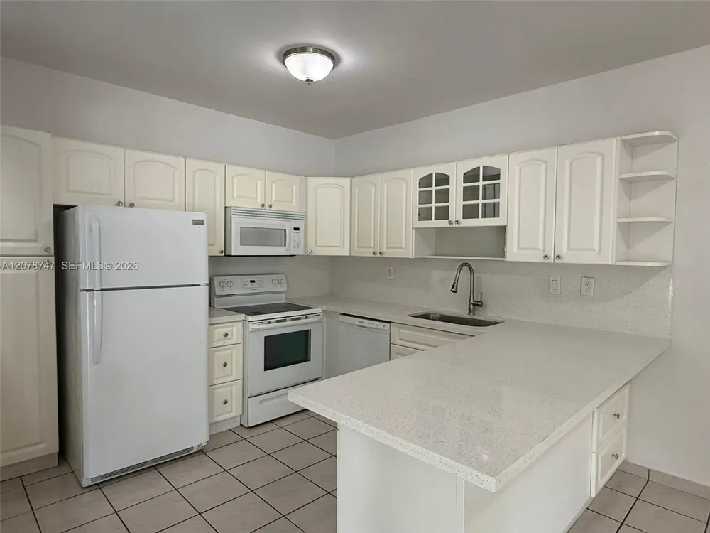 746 NW 105th Pl #A6 Miami, FL 33172