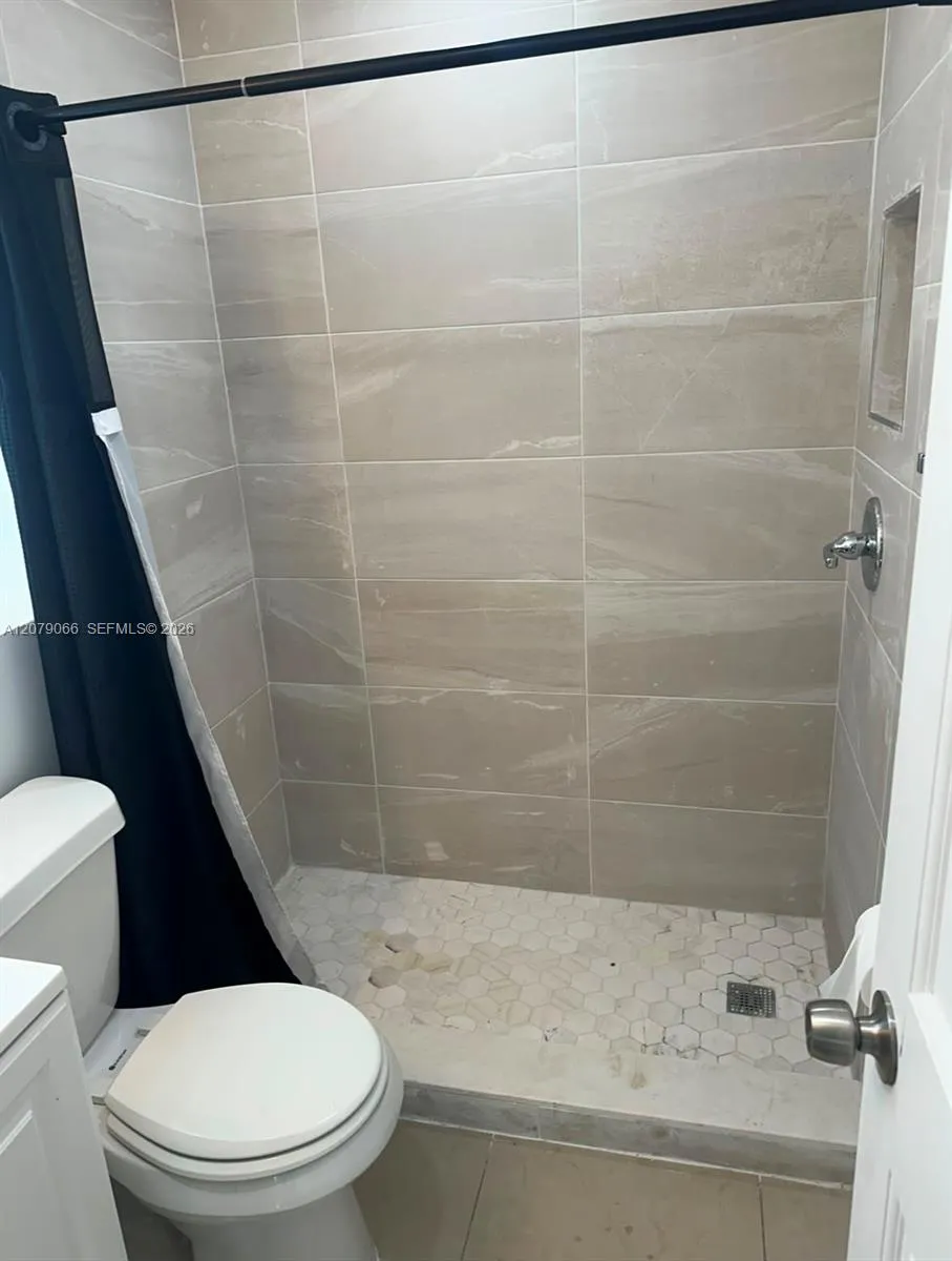 2024 NE 26th St #3 Wilton Manors, FL 33305