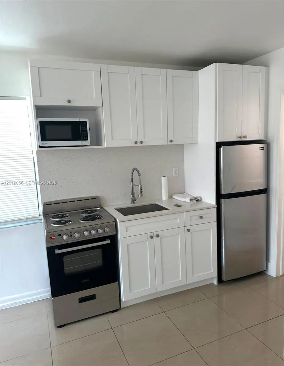 2024 NE 26th St #3 Wilton Manors, FL 33305