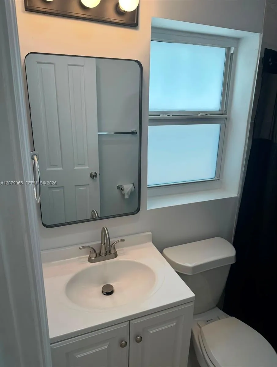 2024 NE 26th St #3 Wilton Manors, FL 33305