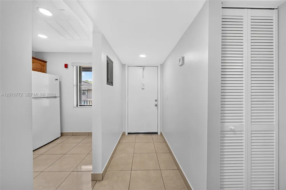 7670 SW 152nd Ave #1-207 Miami, FL 33193