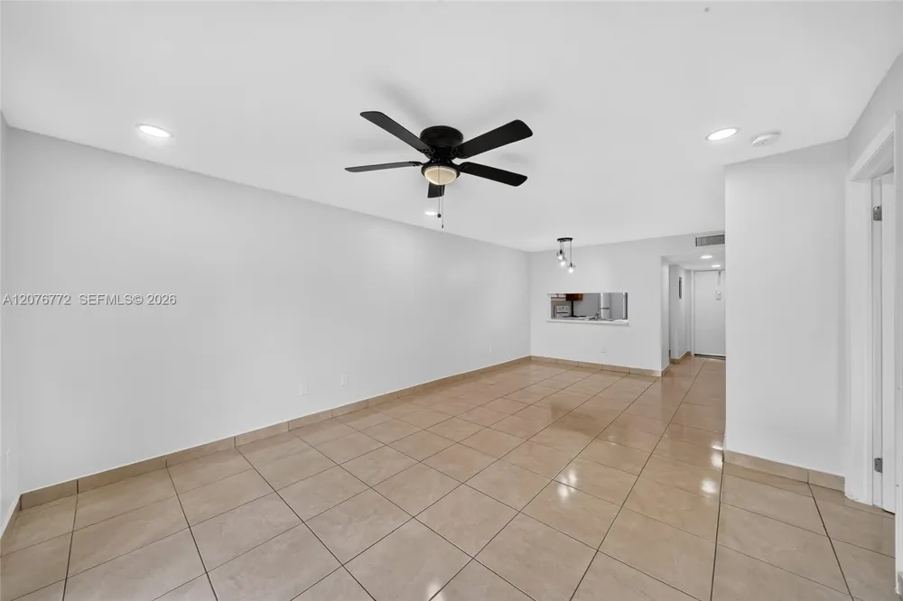 7670 SW 152nd Ave #1-207 Miami, FL 33193