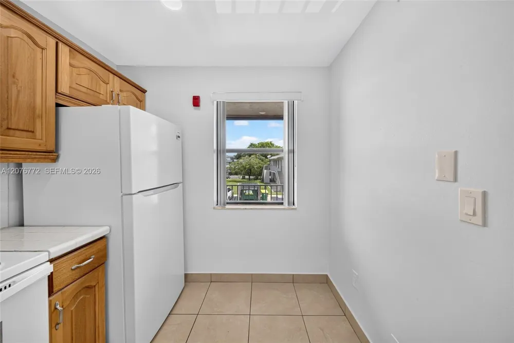 7670 SW 152nd Ave #1-207 Miami, FL 33193