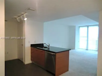 50 Biscayne Blvd #1607 Miami, FL 33132