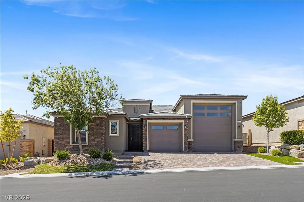 10125 Ferton Lake Avenue Las Vegas, NV 89178