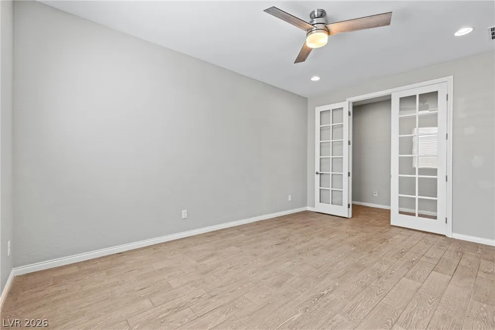 10125 Ferton Lake Avenue Las Vegas, NV 89178