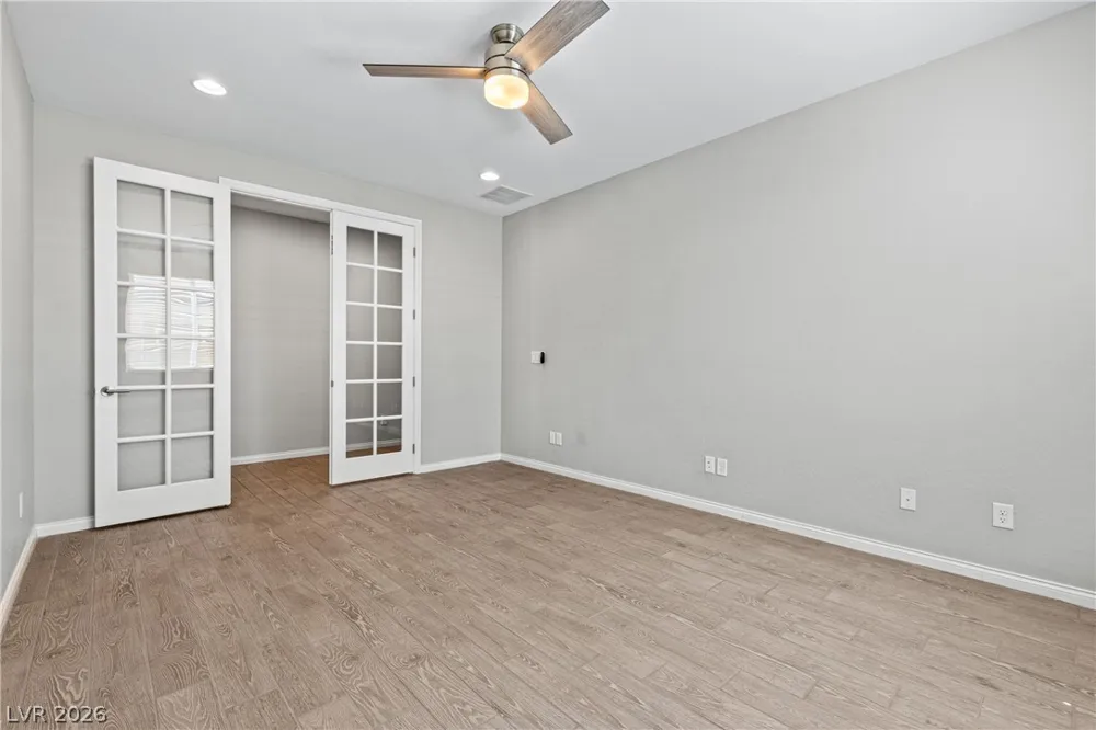 10125 Ferton Lake Avenue Las Vegas, NV 89178
