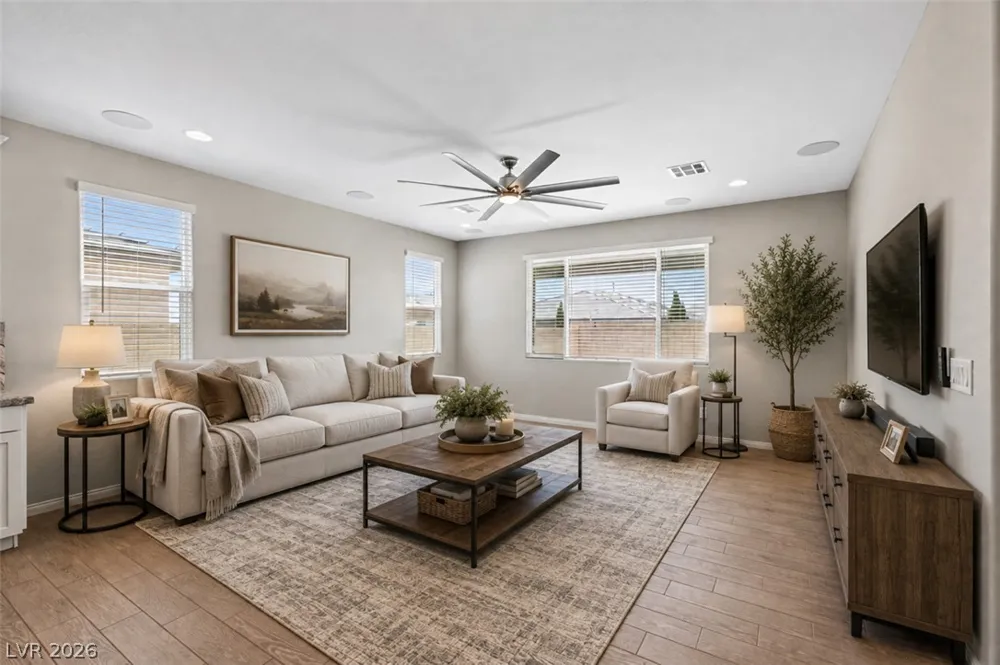 10125 Ferton Lake Avenue Las Vegas, NV 89178