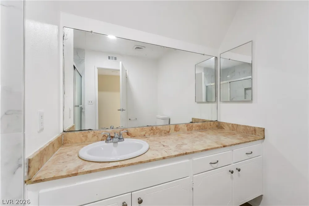 3047 Plaza Street Las Vegas, NV 89121