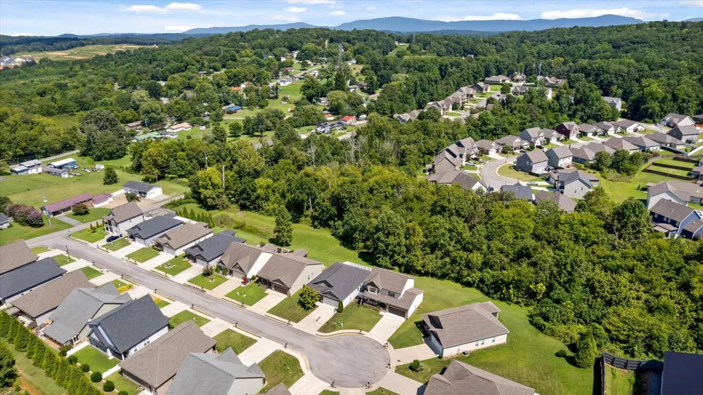 1614 Orchard Place NE Cleveland, TN 37323
