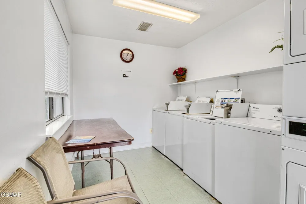 3710 Weber Road #102B Gatlinburg, TN 37738