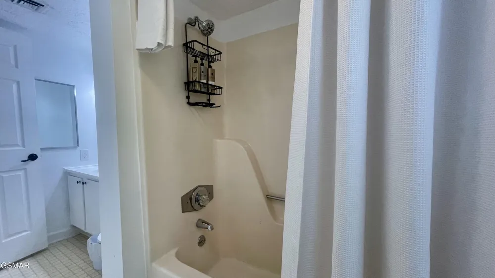 3710 Weber Road #102B Gatlinburg, TN 37738