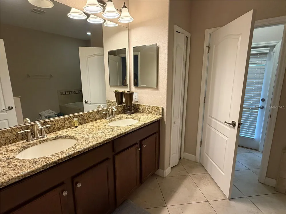 1419 WEXFORD WAY Davenport, FL 33896