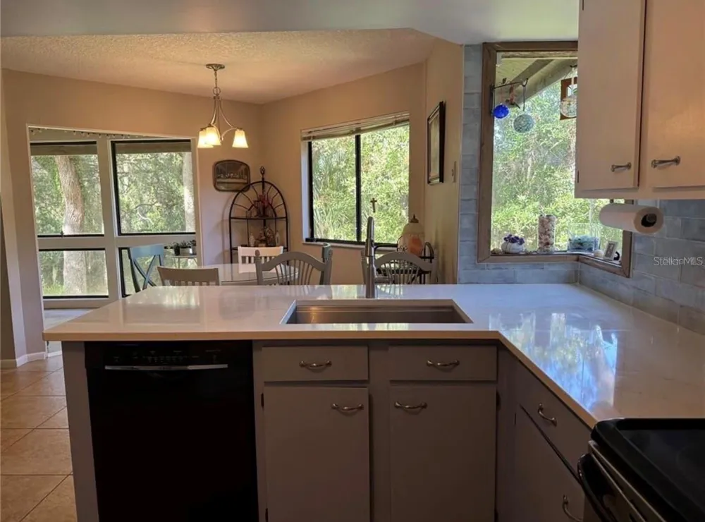 8 FAIRWAYS CIRCLE #8 Palm Coast, FL 32137