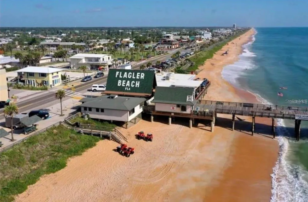 8 FAIRWAYS CIRCLE #8 Palm Coast, FL 32137