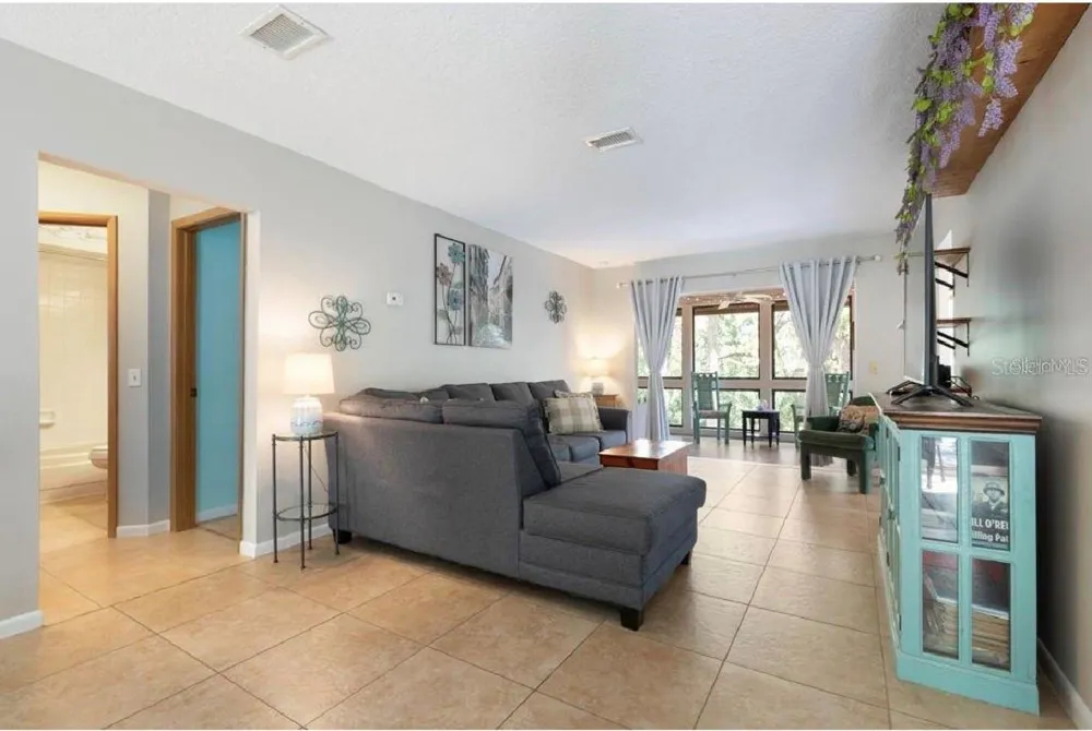 8 FAIRWAYS CIRCLE #8 Palm Coast, FL 32137